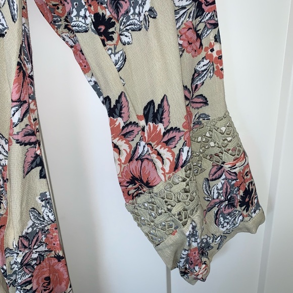 NWT Oddi print tunic with lace inset back women’s XL. - Picture 3 of 8